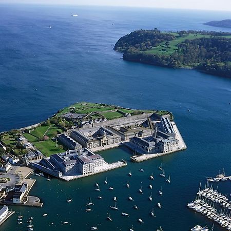 פלימות' Buckingham Place At The Royal William Yard מראה חיצוני תמונה