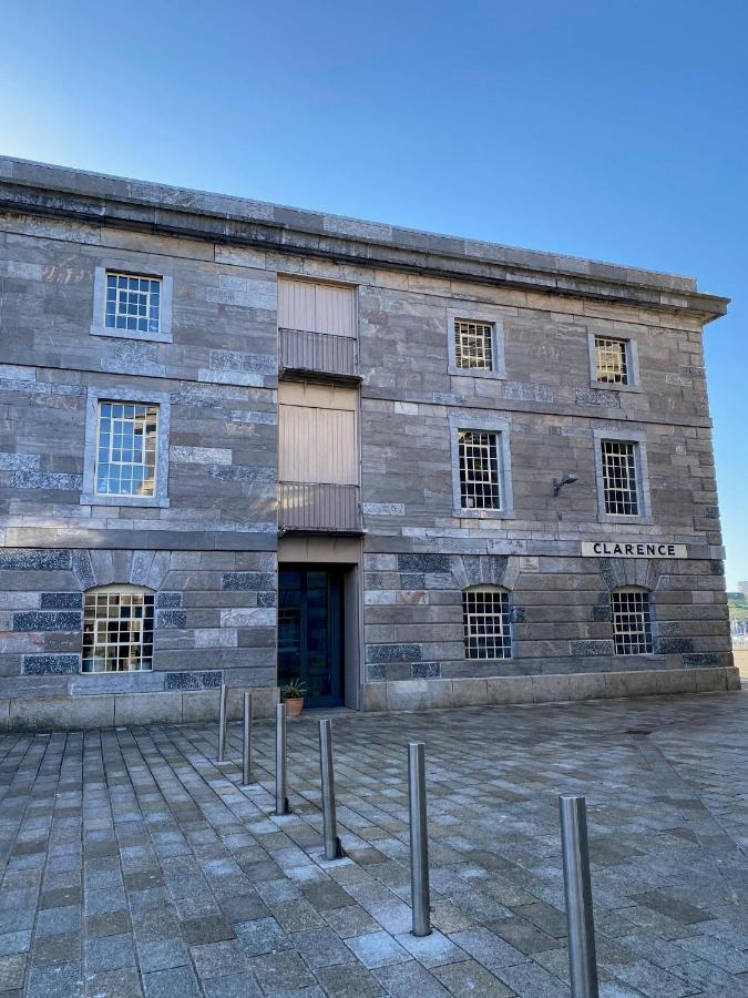 פלימות' Buckingham Place At The Royal William Yard מראה חיצוני תמונה